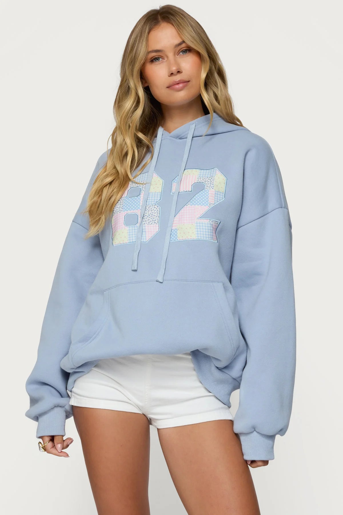 82 Oversized Hoodie
